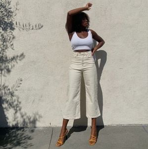 Whimsy & Row Flora Pant Color Natural  Cropped Wide Leg Jeans High Rise Size 27